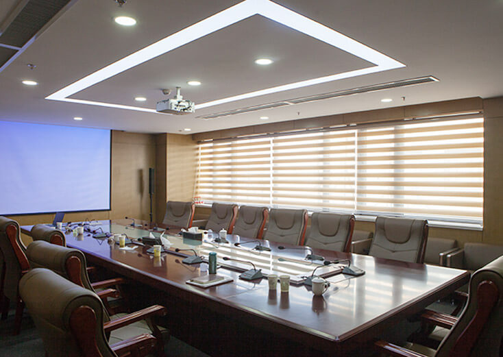 北京天恒集團(tuán)辦公會(huì)議室宿舍遮陽(yáng)百葉柔紗窗簾安裝