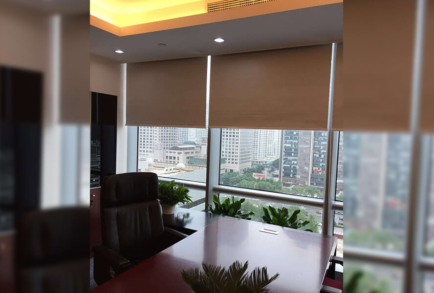 企業(yè)窗簾8