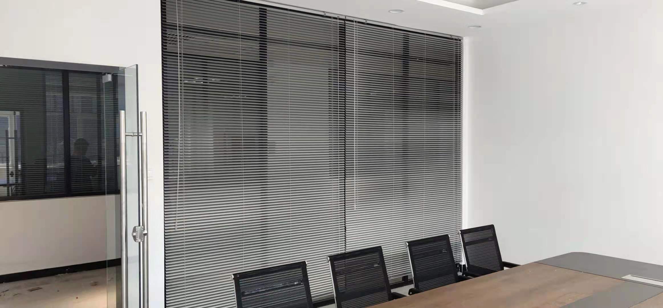 北京人民電器廠百葉安裝