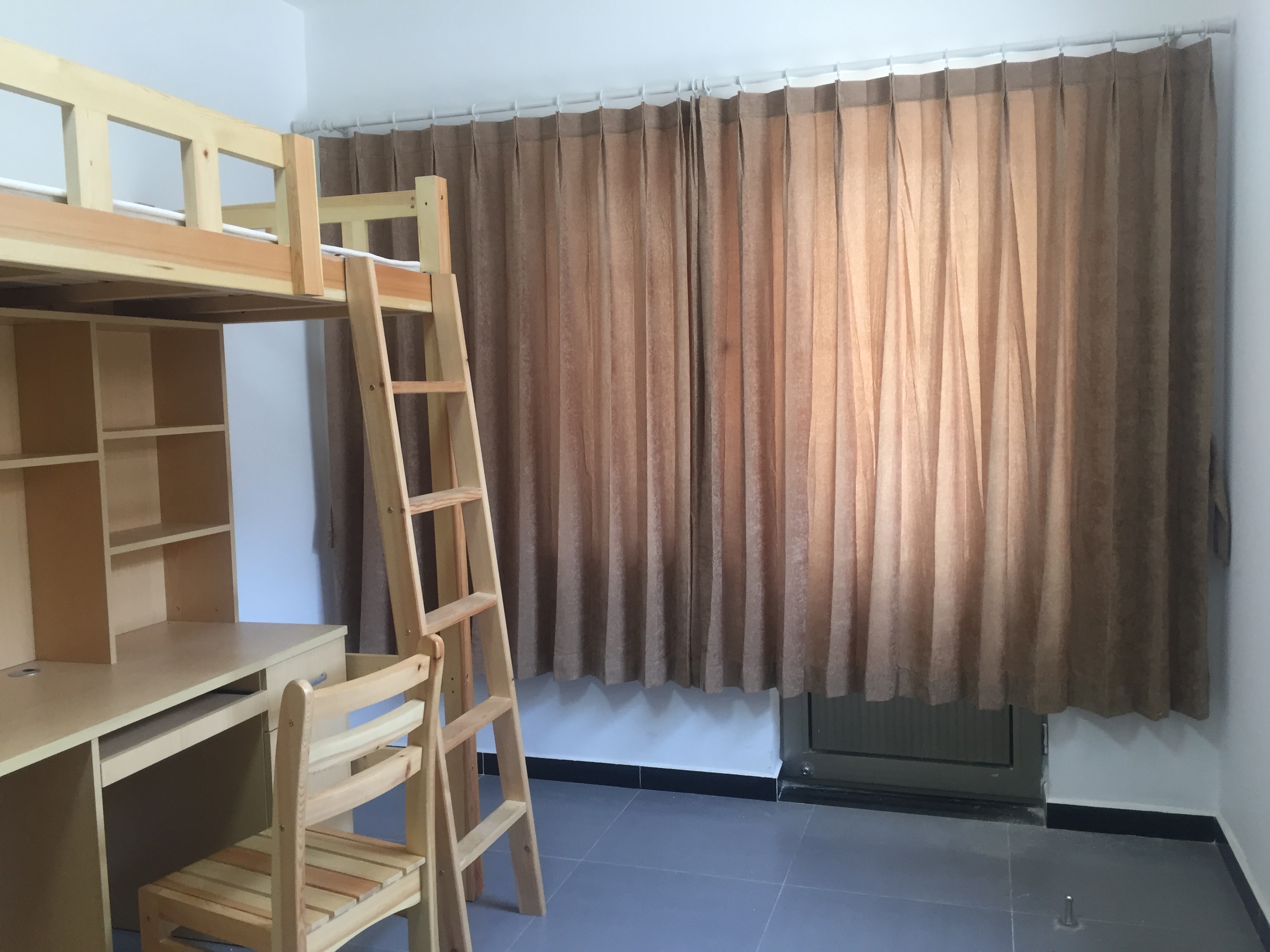 北京某稅務(wù)局宿舍窗簾定做安裝